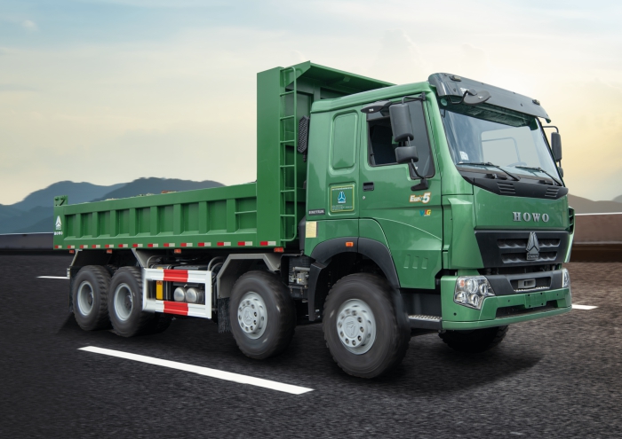 XE BEN HOWO V7G1300